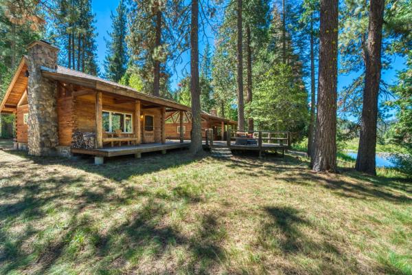 Auf dem Foto ist das Objekt 5 Cabins | The Lost Sierra Ranch in der Stadt Plumas Eureka zu sehen.