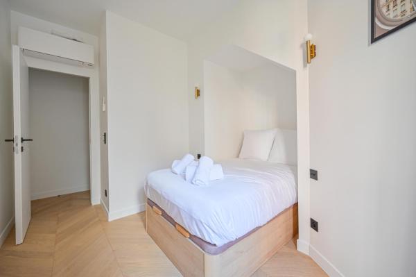 Foto 4: Sumptuous & Serene Parisian Flat