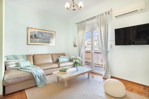 Fotografie 6: Bright, Calming Retreat With a Balcony Near Metro!