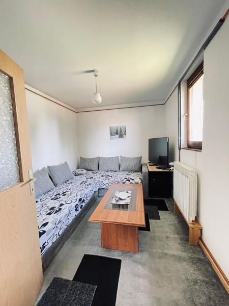 A la foto es mostra l'objecte Apartman Medi situat a la ciutat de Pale.