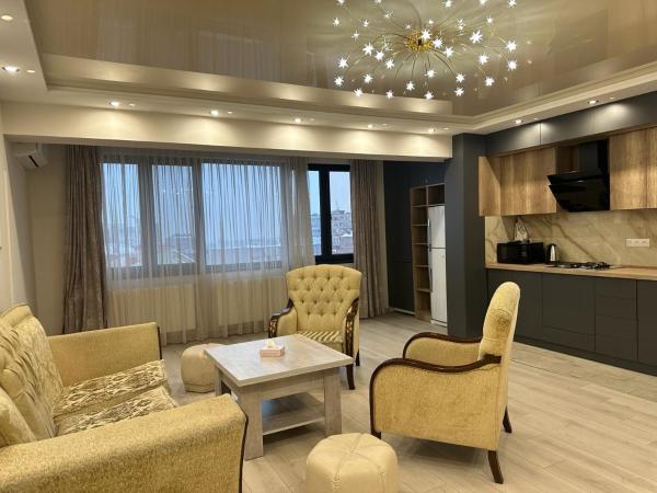Luxuary Apartmen in Yerevan, One Bedroom, Ереван