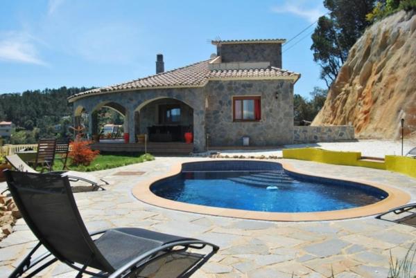 På billedet ses objektet Villa ilusión BRAVA beliggende i byen Lloret de Mar.