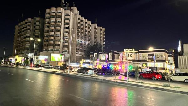 Nella foto è visibile l'oggetto شقه فاخره ف ارقي مناطق مصر الجديده situato nella città di Il Cairo.