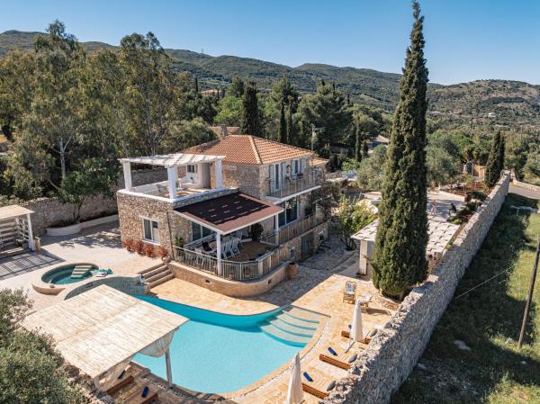 Louiza - Luxury Stone Villa - Zante