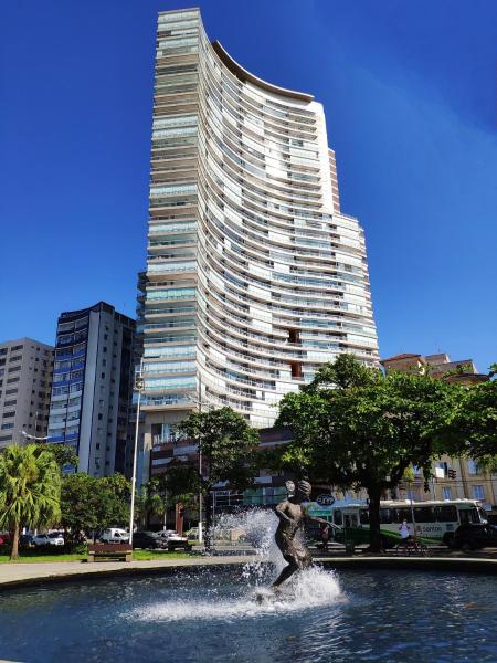 A la foto es mostra l'objecte Book Santos Apartamentos no Unlimited Ocean Front Pertinho do mar situat a la ciutat de Santos.