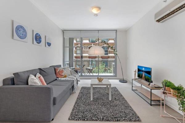 Foto 1: A Comfy & Modern Studio Near Darling Harbour