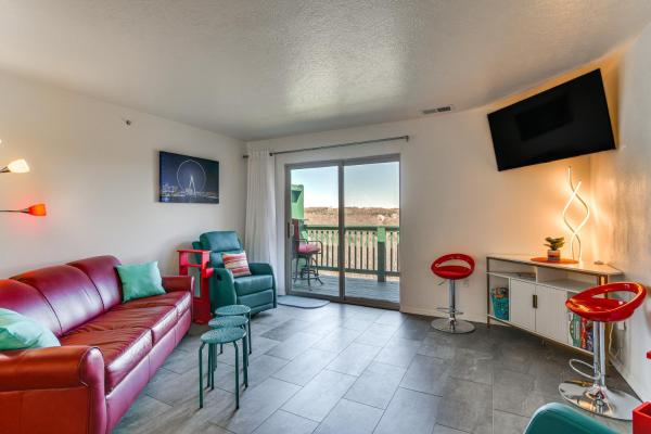 A la foto es mostra l'objecte Branson Retreat with Balcony Near Silver Dollar City situat a la ciutat de Branson.