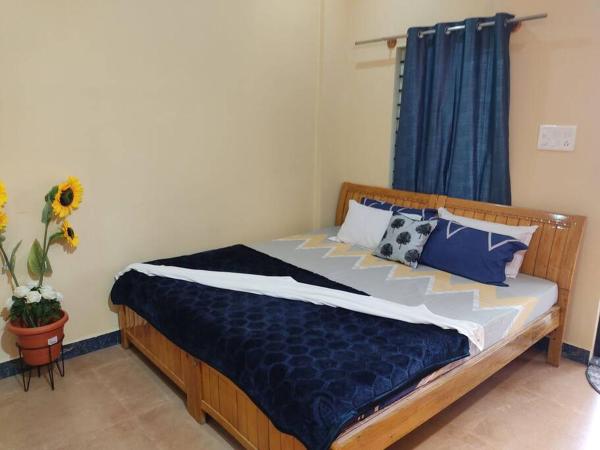 Na zdjęciu widoczny jest obiekt Yellow petals Comfortable Room 301 położony w mieście Mysuru.