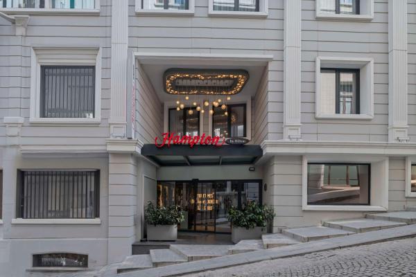 Photo 1 : Hampton By Hilton Istanbul Sirkeci