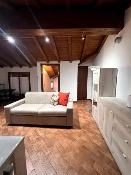 Auf dem Foto ist das Objekt Home 26, near the lake in der Stadt Valmadrera zu sehen.