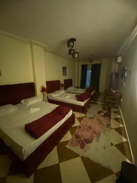 Nella foto è visibile l'oggetto Farouk guest house situato nella città di Il Cairo.