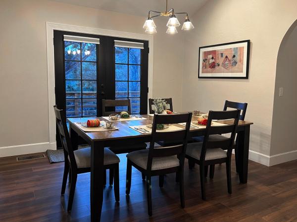 Fotografie 8: Spacious & Beautiful with Double Decks in Chapel Area