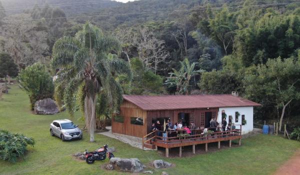 A la foto es mostra l'objecte Fazenda Serramar situat a la ciutat de Palhoça.