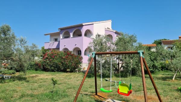 A la foto es mostra l'objecte Ferienwohnung für 5 Personen ca 87 qm in Peroj, Istrien Istrische Riviera situat a la ciutat de Peroj.