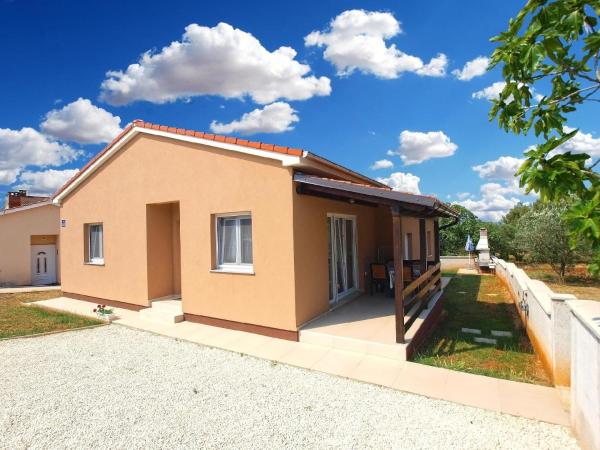 A la foto es mostra l'objecte Ferienwohnung für 4 Personen ca 42 qm in Fažana, Istrien Istrische Riviera situat a la ciutat de Fažana.