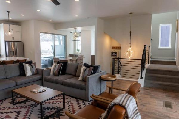 Foto 6: Pristine 3BR with Hot Tub 15min to Park City