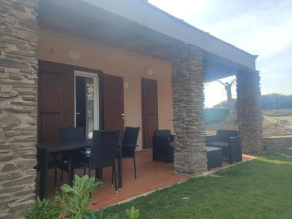 Nella foto è visibile l'oggetto Stintino, casa in riva alla spiaggia situato nella città di Cuile Ezi Mannu.