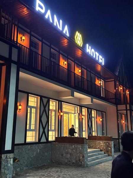 Na zdjęciu widoczny jest obiekt PANA HOTEL położony w mieście Karakkulʼtugay.