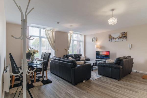 Bright 1 Bed Manchester Flat - Sleeps 3, Manchester