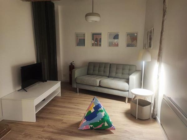 A la foto es mostra l'objecte Appartement T2 - RDC situat a la ciutat de Seysses.