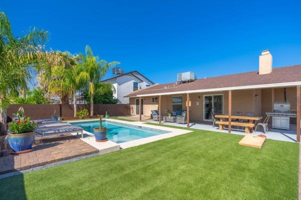 Event Epicenter Heated Pool Game Room Near Stadium - Phoenix, AZ