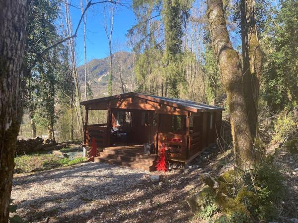 A la foto es mostra l'objecte Mon Chalet dans les bois situat a la ciutat de Septmoncel.
