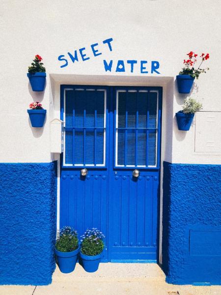 A la foto es mostra l'objecte Sweet Water Caminito del Rey situat a la ciutat de Carratraca.