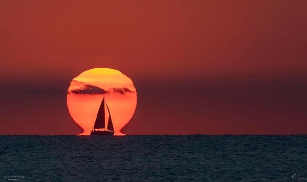 Na fotografii je vidět objekt Ubicación ideal nacházející se ve městě Cullera.