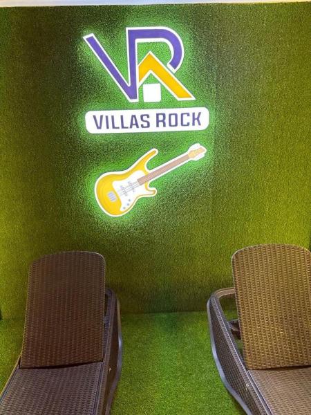En la foto se muestra el objeto Villasrock2022 ubicado en la ciudad de San Clemente.