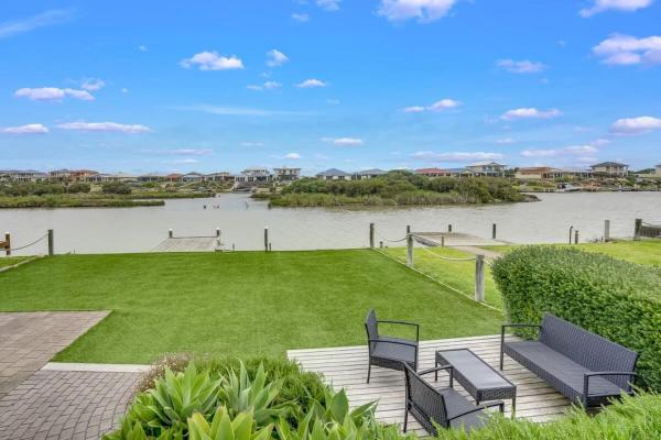Hindmarsh Island Marina Lifestyle - Byo Linen - Milang