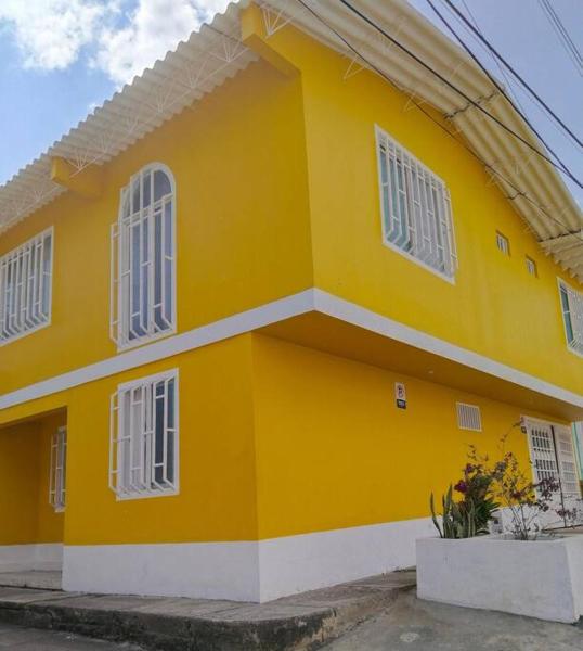 A la foto es mostra l'objecte Encantadora Casa, Calima Darién situat a la ciutat de Jiguales.