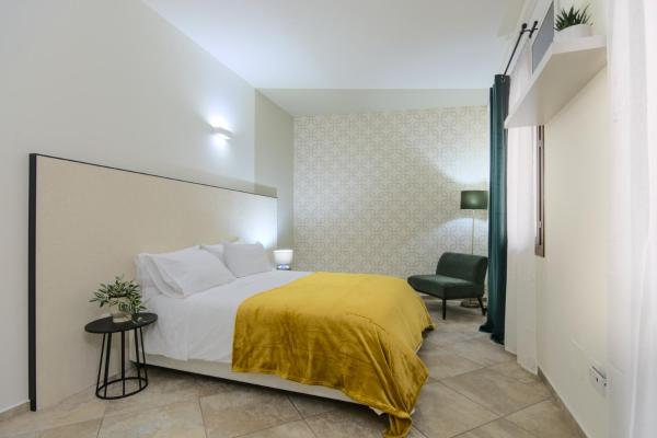 På billedet ses objektet Imola Suites beliggende i byen Imola.