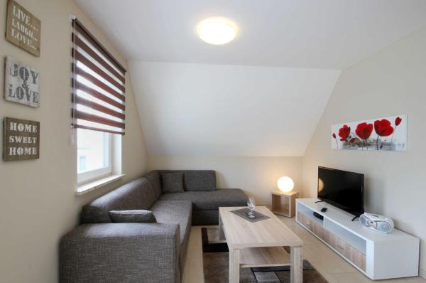 Na zdjęciu widoczny jest obiekt Ferienwohnung Bella, Binz położony w mieście Neu Süllitz.