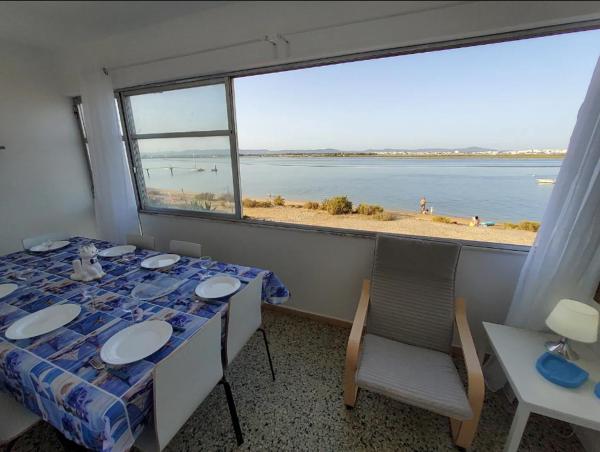 Na fotografii je vidět objekt Blife Faya private rooms nacházející se ve městě Faro.