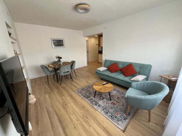 A la foto es mostra l'objecte Apartman TeNeN situat a la ciutat de Vrbnik.