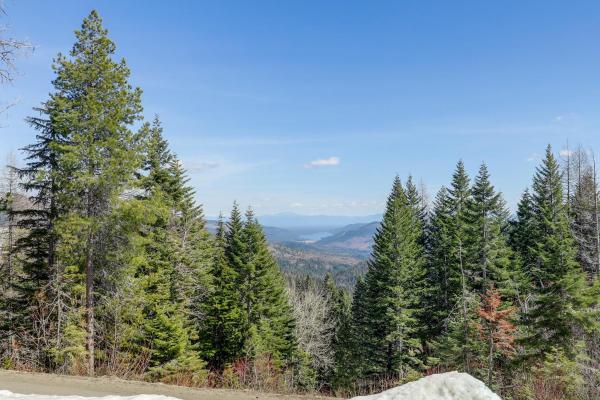 På bilden syns objektet Picturesque Mt Spokane Condo Near Skiing and Biking! som ligger i staden Mead.