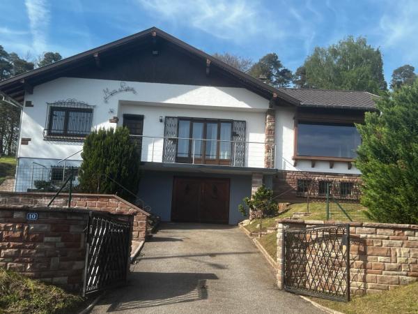 På billedet ses objektet Mon rêve beliggende i byen Hellert.