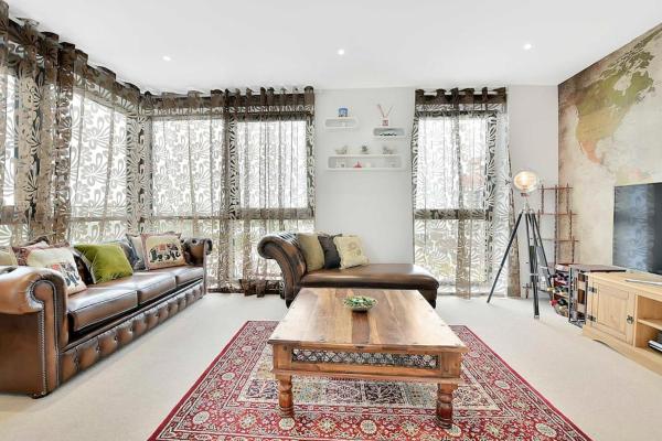 Spacious, Stylish & Secure Apartment photo 5