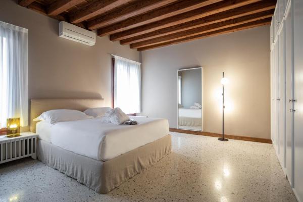 På billedet ses objektet Maison De Gabriela beliggende i byen Venedig.
