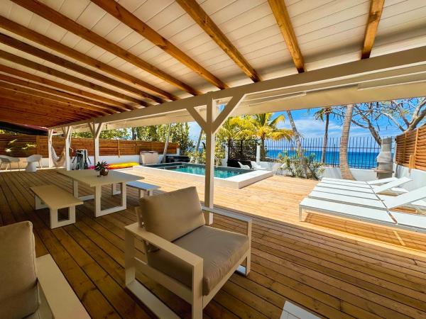 A la foto es mostra l'objecte Kay Alice - Beachfront Villa situat a la ciutat de Bellefontaine.