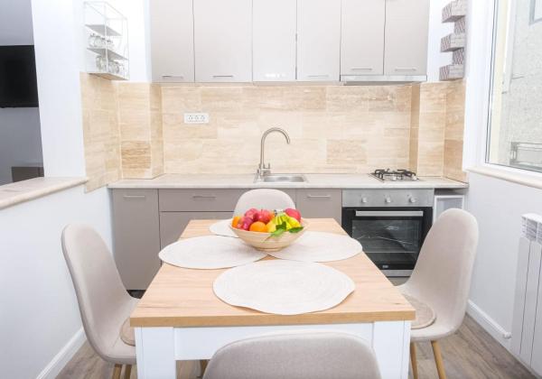 Auf dem Foto ist das Objekt Apartament Ada Navodari in der Stadt Constanţa zu sehen.