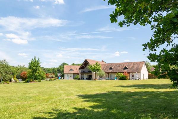 A la foto es mostra l'objecte Le Cocon des Châteaux de la Loire situat a la ciutat de Feings.