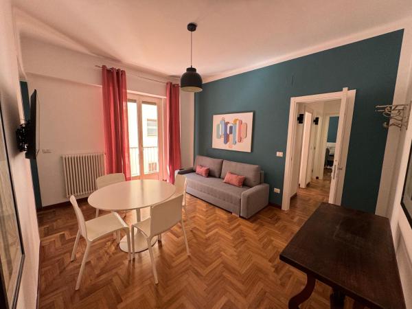 A la foto es mostra l'objecte D&D casa vacanze situat a la ciutat de Nàpols.
