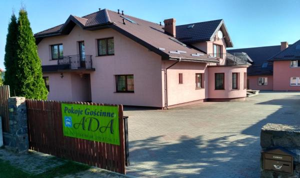 På bildet vises objektet Pokoje Gościnne ADA som ligger i byen Czarnakowizna.