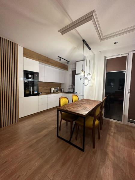 Na zdjęciu widoczny jest obiekt Celine Apartments położony w mieście Lębork.