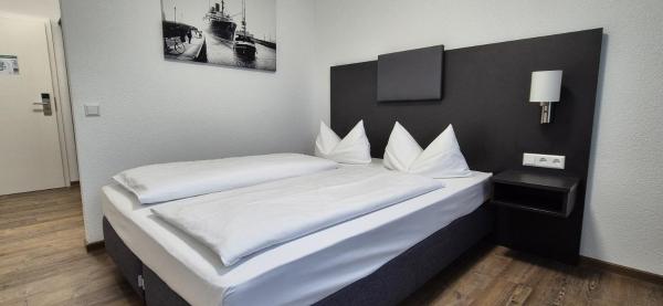 A la foto es mostra l'objecte Melvi Hotel Göppingen situat a la ciutat de Göppingen.
