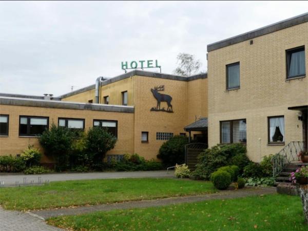 Na foto é possível ver o objeto Hotel-Restaurant Hubertus localizado na cidade de Nettgau.
