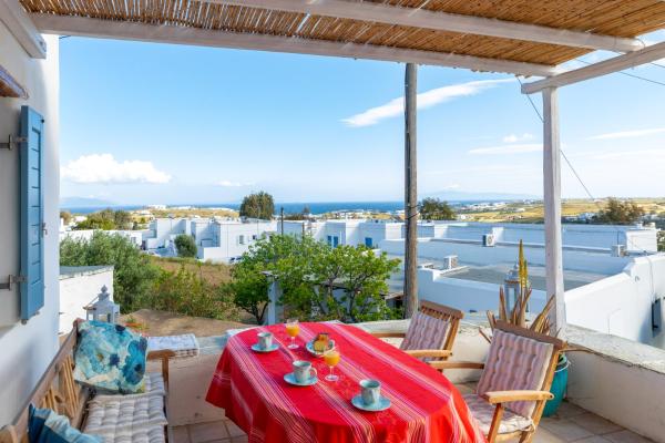På billedet ses objektet Marpissa Paros house Casa Mira beliggende i byen Mármara.
