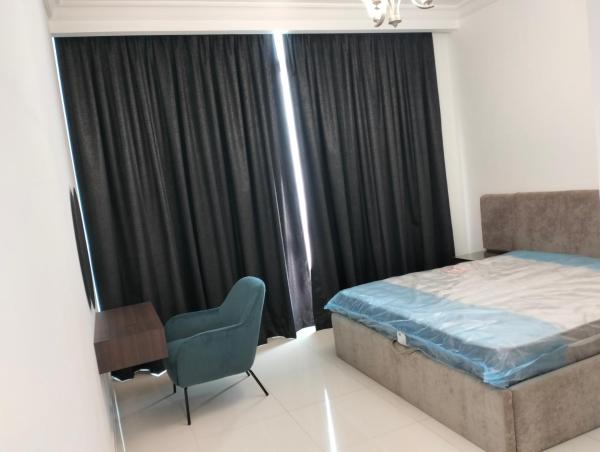 På billedet ses objektet Business bay luxury 1 bedroom apartment beliggende i byen Dubai.