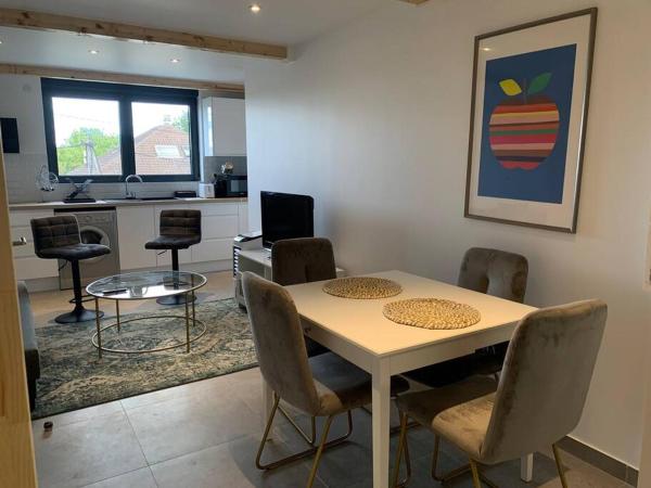 På billedet ses objektet Bundle 2 Duplex Argenté 20 min Paris Saint Lazare beliggende i byen Argenteuil.